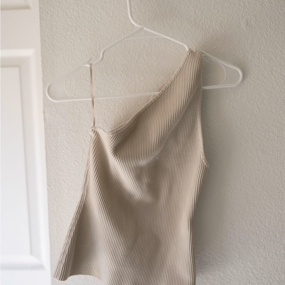 Aritzia Women’s One-Shoulder Ribbed Tank Top - Cream